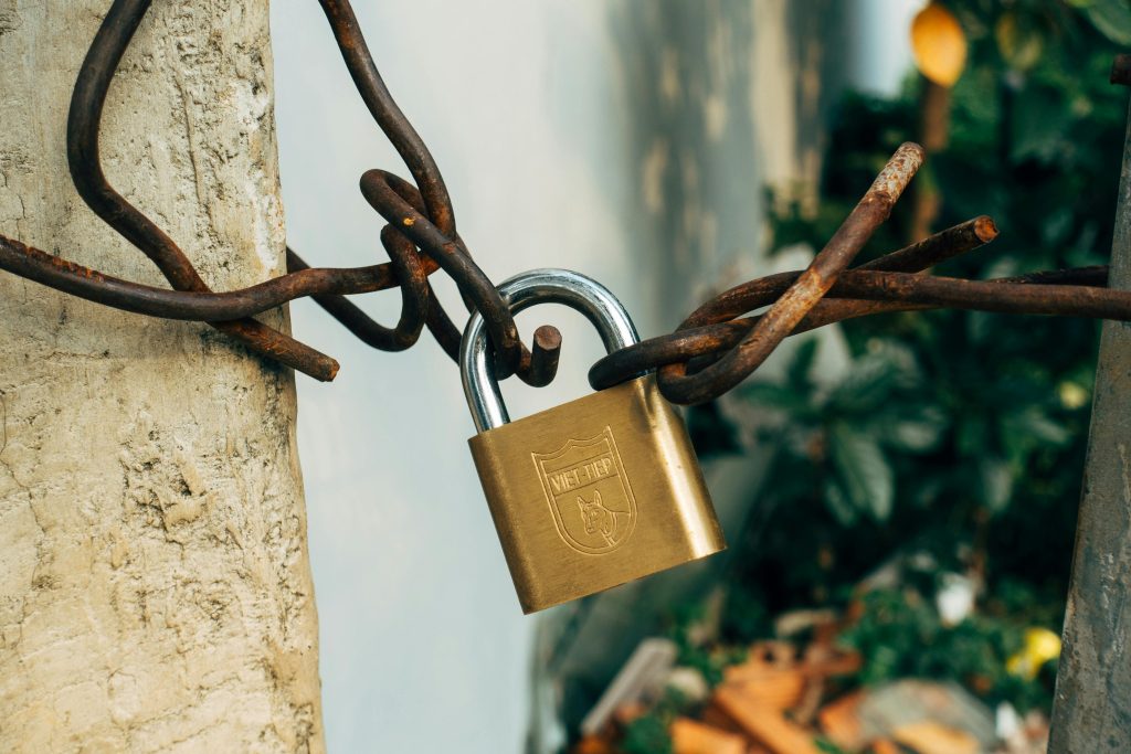 Home Security Tips for Families in Glapwell, Heath and Langwith locked locksmith